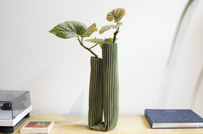 Tulumba Vase