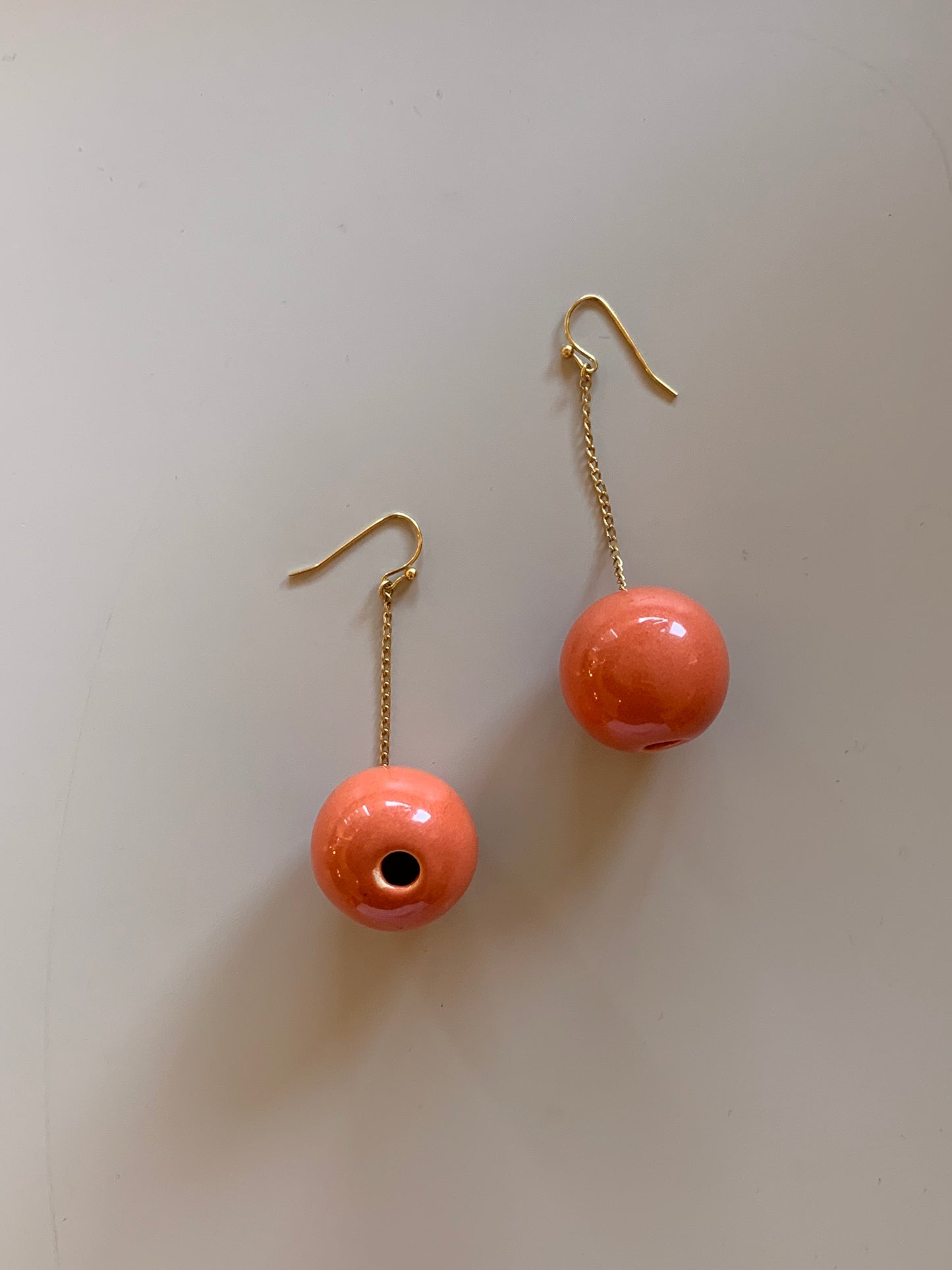 Boucles d'oreilles Tac-Tac Grandes perles corail