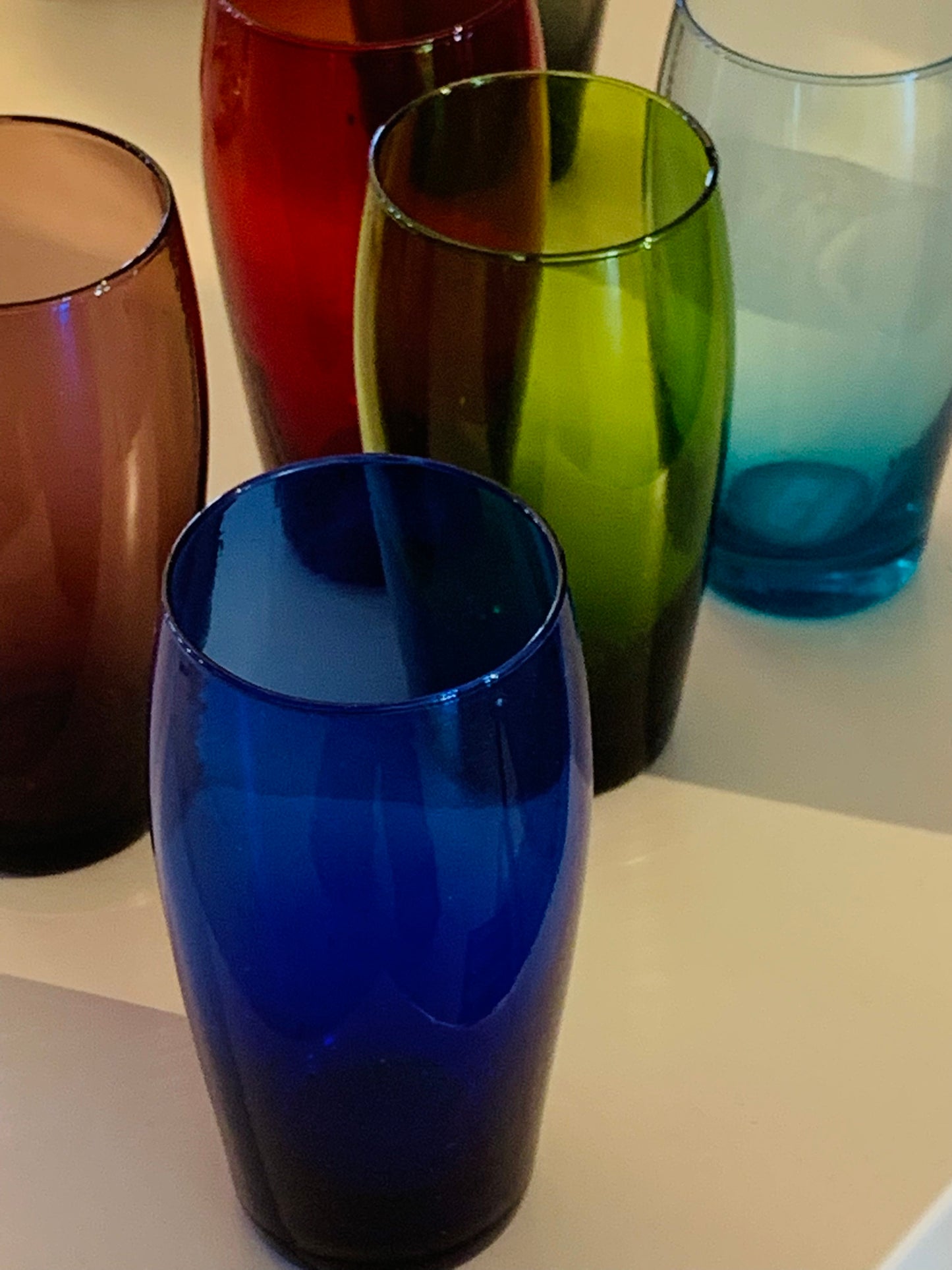 Ensemble de 6 verres colorés