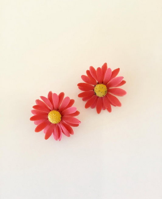 Clips marguerite rouge