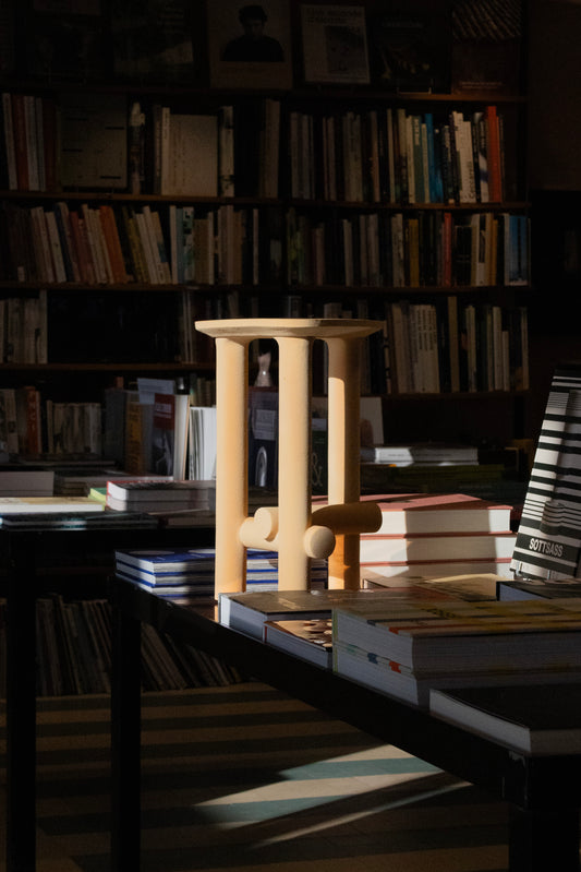 Table Pedestal Sable