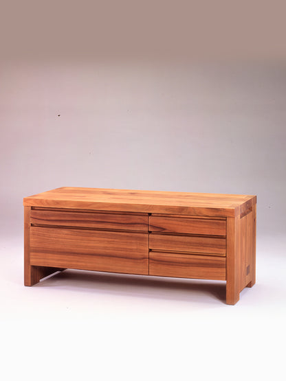 Commode basse R14 à 5 tiroirs