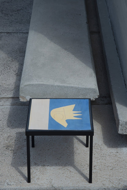 Table d'appoint "Chandigarh"